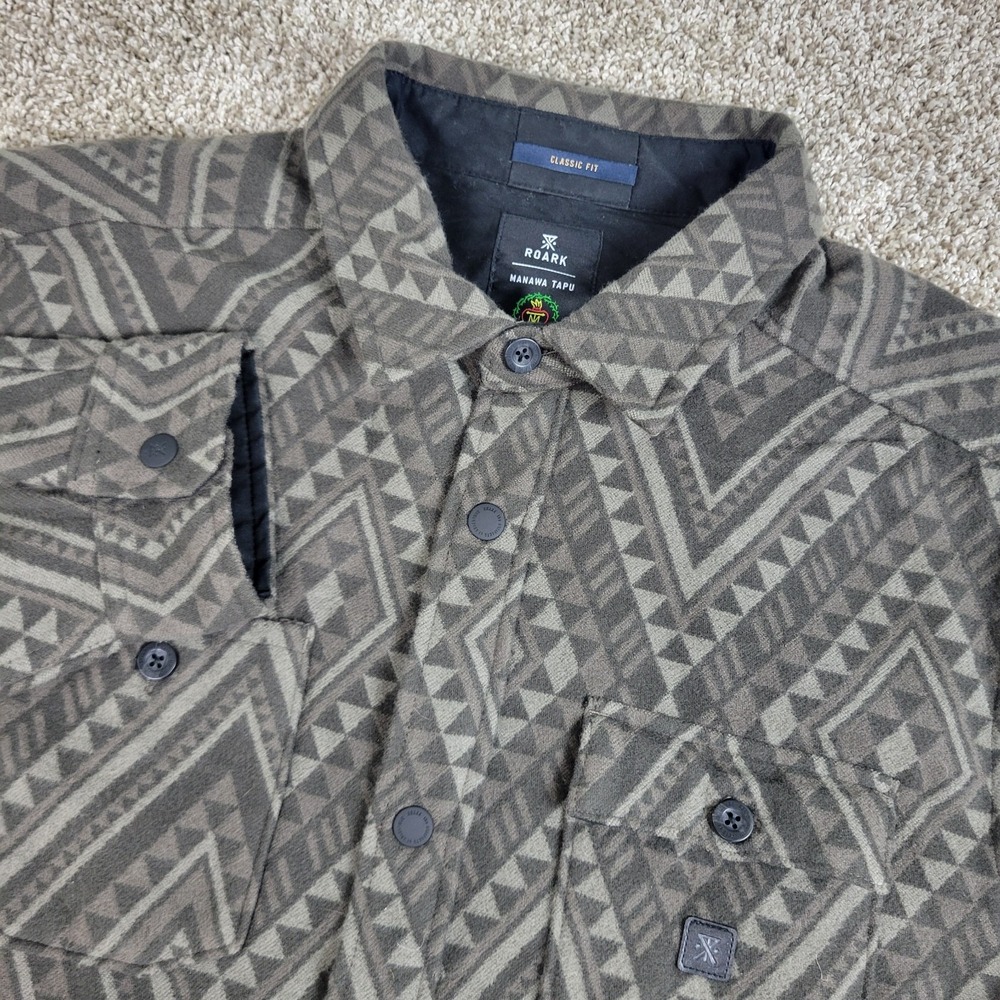 Roark Manawa Tapu Mens Large Gray AOP Aztec Heavy Flannel Snap Button LS